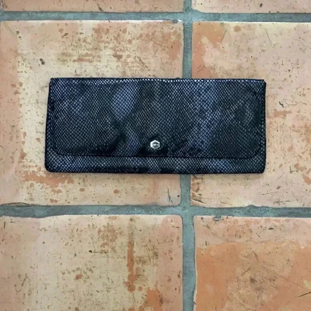 EXCELLENT Lodis black and grey snake print clutch with ID and card slots